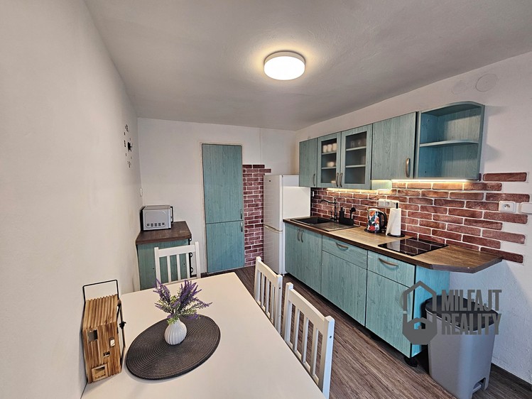 Pronájem rodinného domu 94 m², pozemek 1 116 m² - foto 3