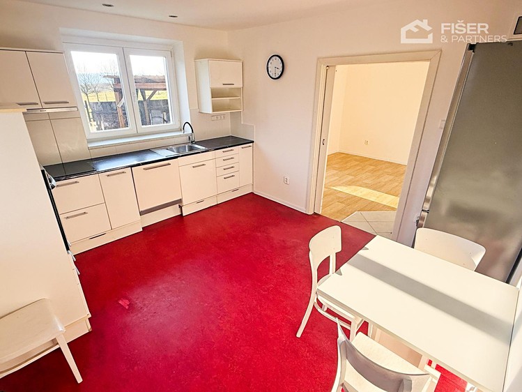 Pronájem rodinného domu 125 m², pozemek 600 m² - foto 3