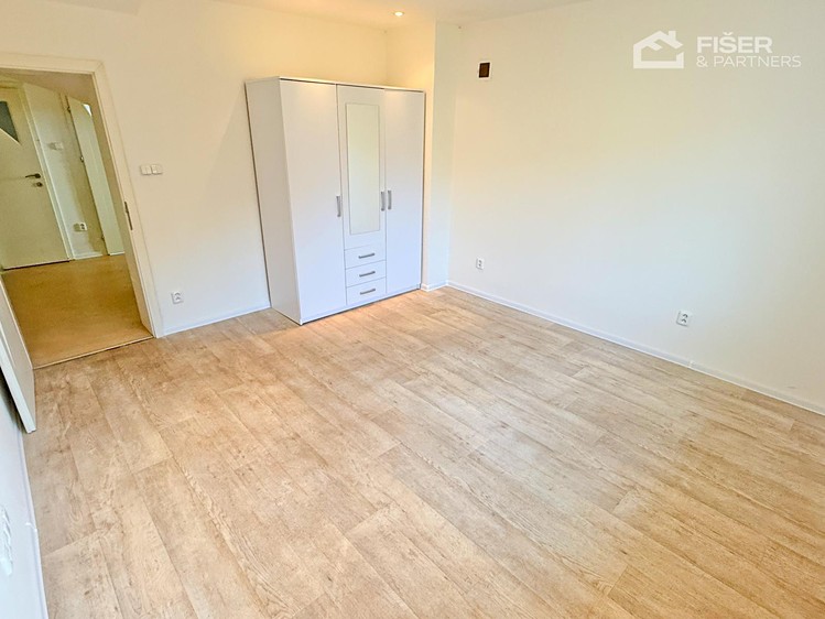Pronájem rodinného domu 125 m², pozemek 600 m² - foto 6