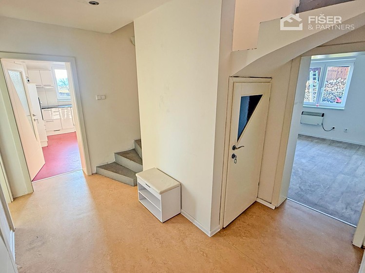 Pronájem rodinného domu 125 m², pozemek 600 m² - foto 8