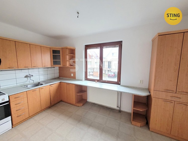Pronájem rodinného domu 90 m², pozemek 213 m² - foto 3