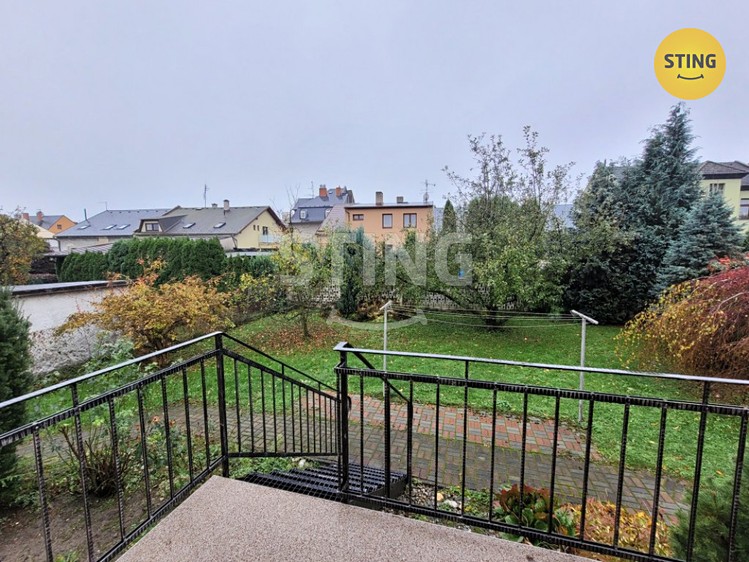 Pronájem rodinného domu 90 m², pozemek 213 m² - foto 2
