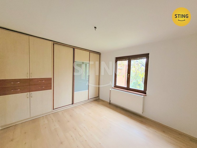 Pronájem rodinného domu 90 m², pozemek 213 m² - foto 6
