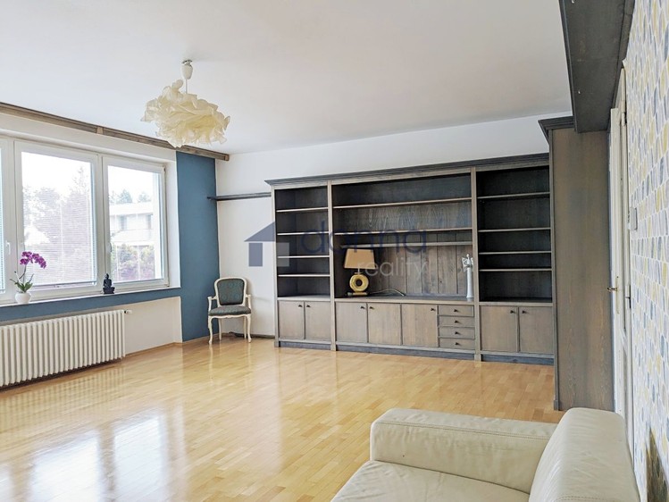 Pronájem rodinného domu 260 m², pozemek 143 m² - foto 1