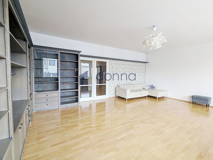 Pronájem rodinného domu 260 m², pozemek 143 m² - foto 4