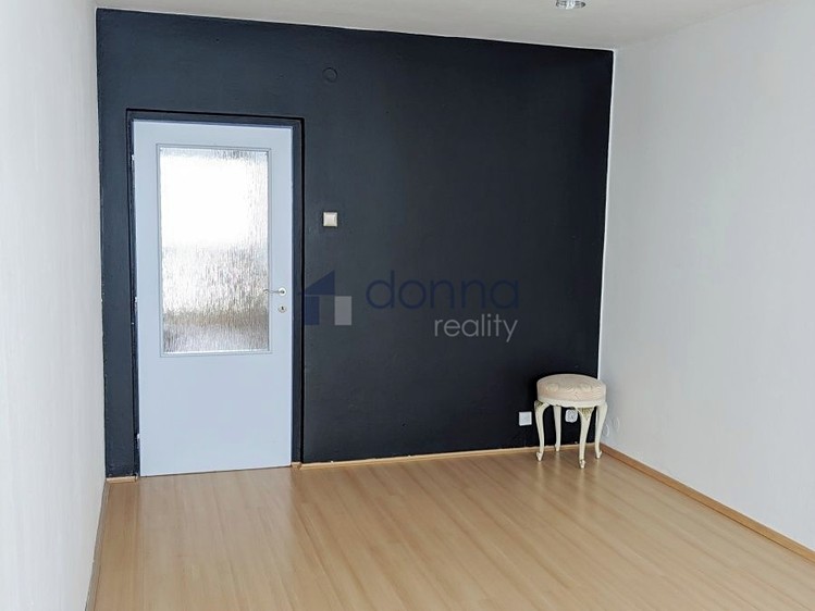 Pronájem rodinného domu 260 m², pozemek 143 m² - foto 7