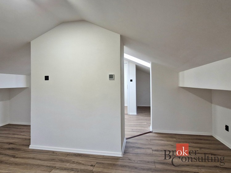 Pronájem  rodinného domu 114 m², pozemek 270 m² - foto 6