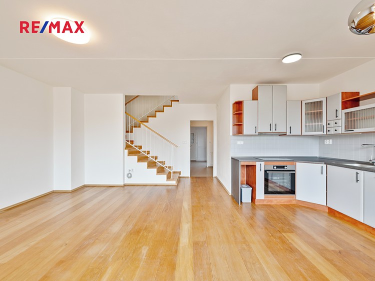 Pronájem rodinného domu 115 m², pozemek 238 m² - foto 6