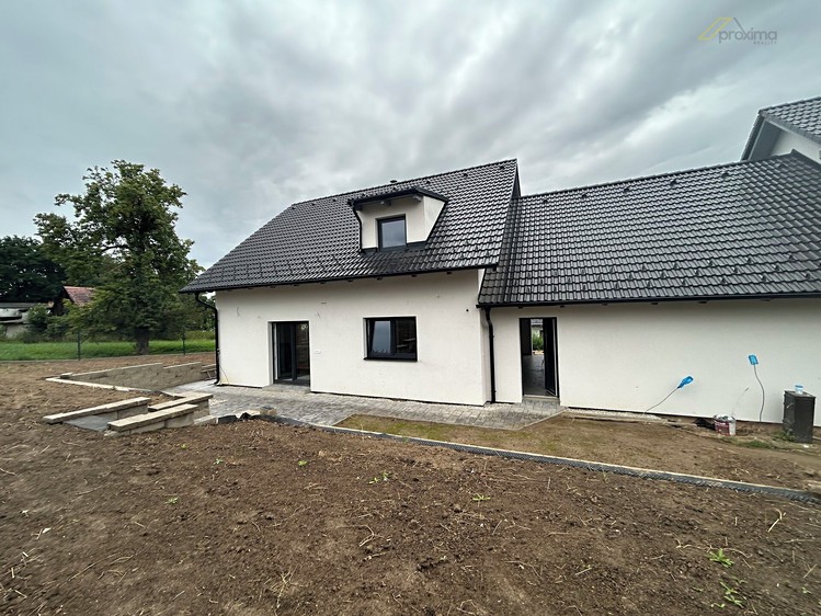 Pronájem rodinného domu 168 m², pozemek 786 m² - foto 7
