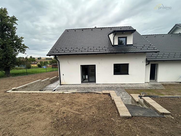 Pronájem rodinného domu 168 m², pozemek 786 m² - foto 6