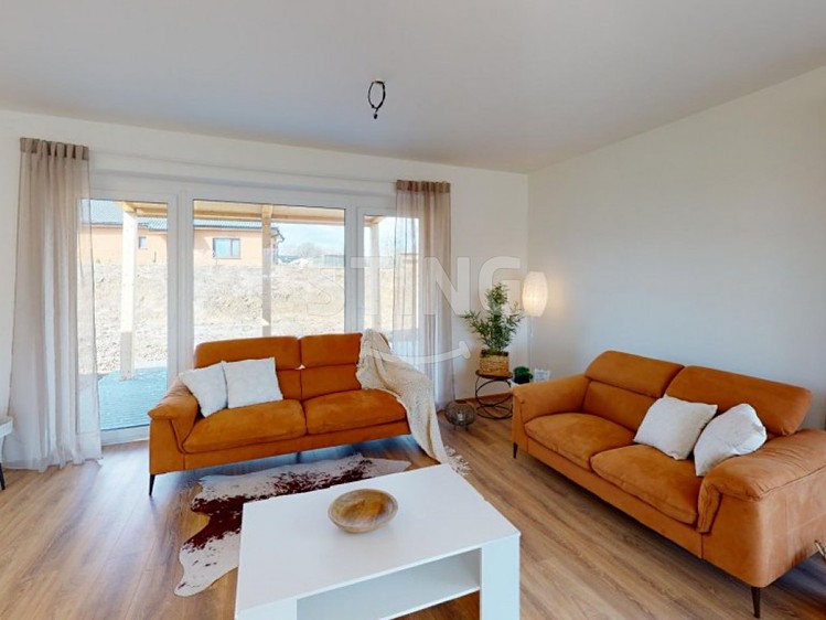 Pronájem rodinného domu 130 m², pozemek 1 233 m² - foto 7