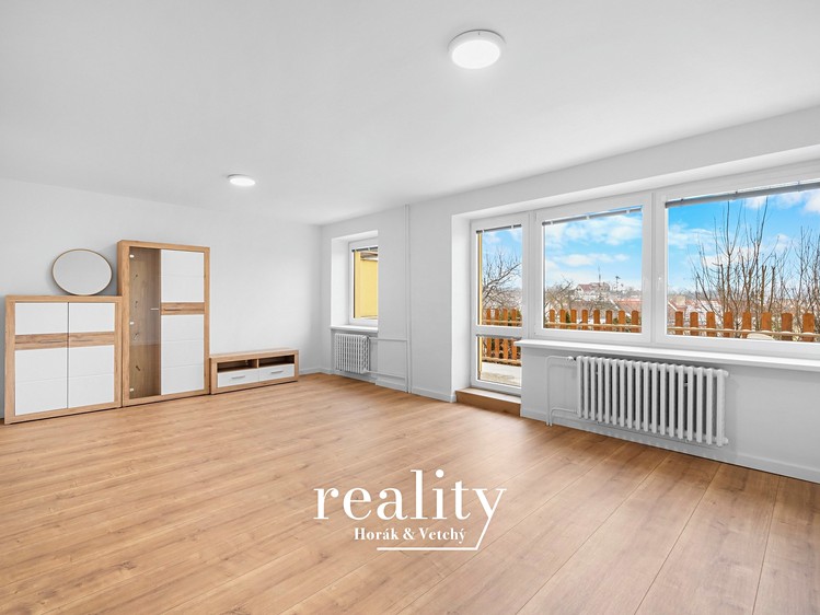 Pronájem rodinného domu 220 m², pozemek 203 m² - foto 7