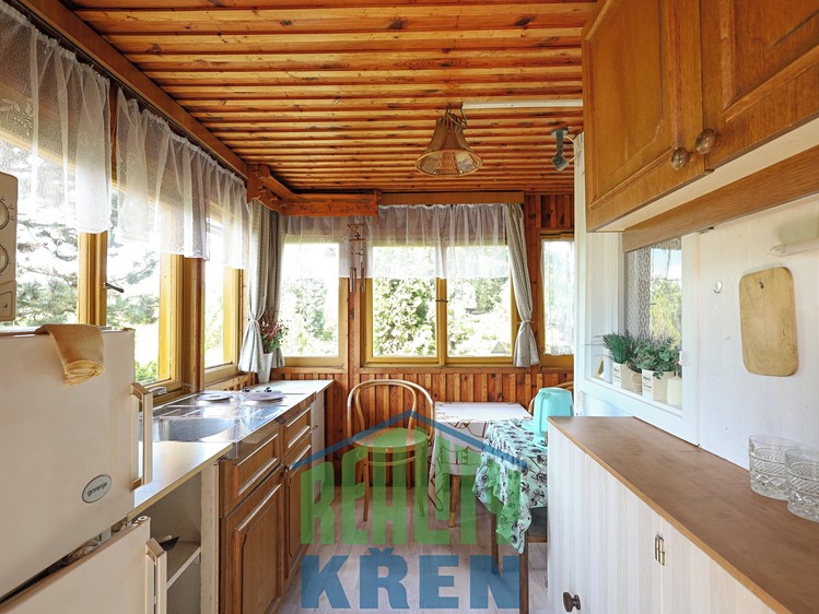 Pronájem chaty 20 m², pozemek 350 m² - foto 5