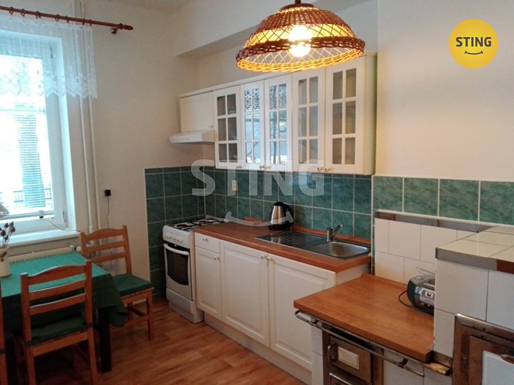 Pronájem rodinného domu 80 m², pozemek 1 800 m² - foto 2