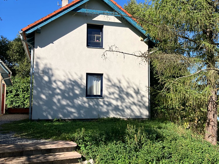 Pronájem rodinného domu 70 m², pozemek 300 m² - foto 1