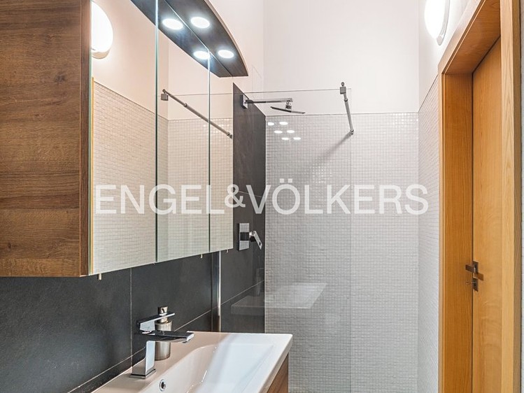 Pronájem  rodinného domu 160 m², pozemek 800 m² - foto 7