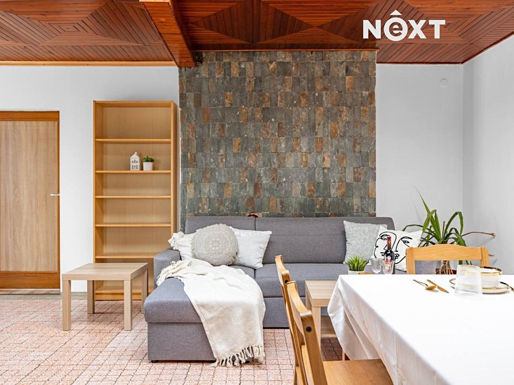 Pronájem rodinného domu 151 m², pozemek 197 m² - foto 1