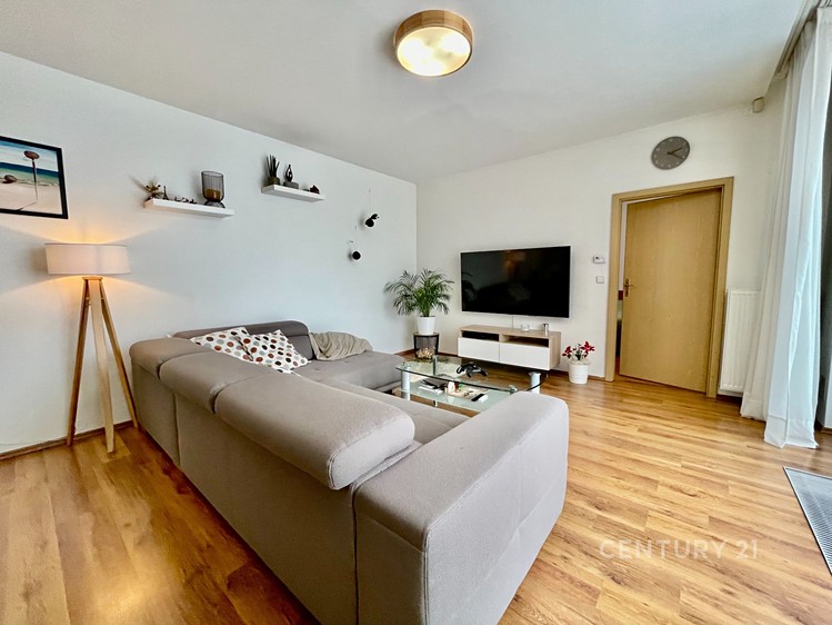 Pronájem rodinného domu 200 m², pozemek 300 m² - foto 5