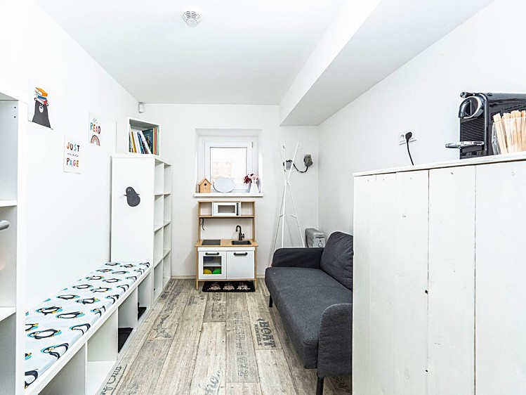 Pronájem  vily 280 m², pozemek 753 m² - foto 8