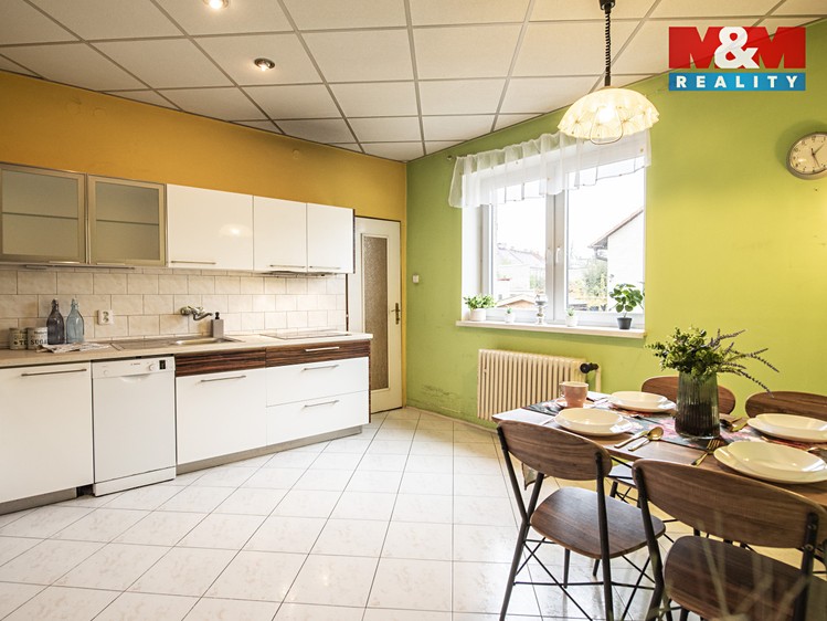 Pronájem rodinného domu 180 m², pozemek 393 m² - foto 7