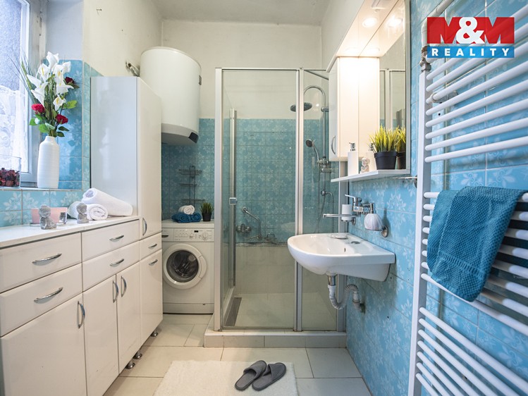 Pronájem rodinného domu 180 m², pozemek 393 m² - foto 6
