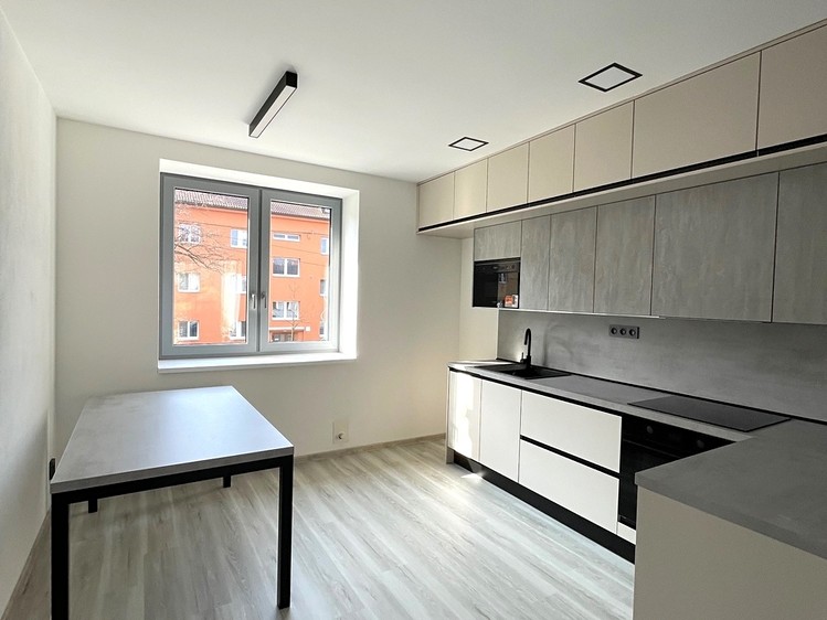 Pronájem rodinného domu 120 m², pozemek 189 m² - foto 4