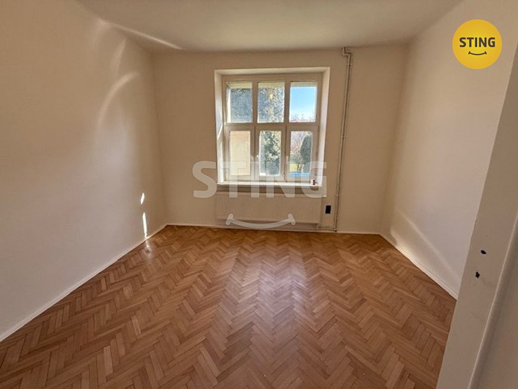 Pronájem rodinného domu 158 m², pozemek 800 m² - foto 5