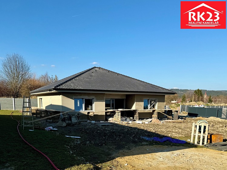 Pronájem rodinného domu 150 m², pozemek 934 m² - foto 4
