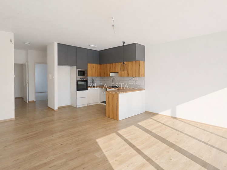 Pronájem rodinného domu 150 m², pozemek 232 m² - foto 4