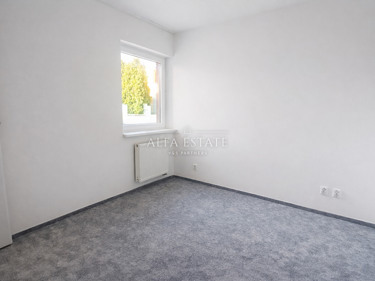 Pronájem rodinného domu 150 m², pozemek 232 m² - foto 5