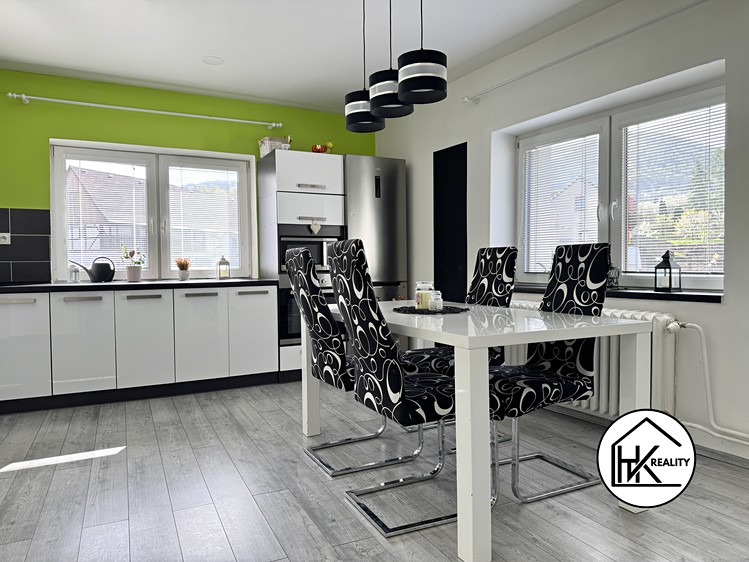 Pronájem  rodinného domu 106 m², pozemek 1 m² - foto 3
