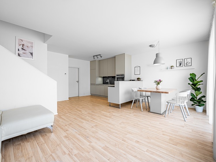 Pronájem rodinného domu 128 m², pozemek 120 m² - foto 1