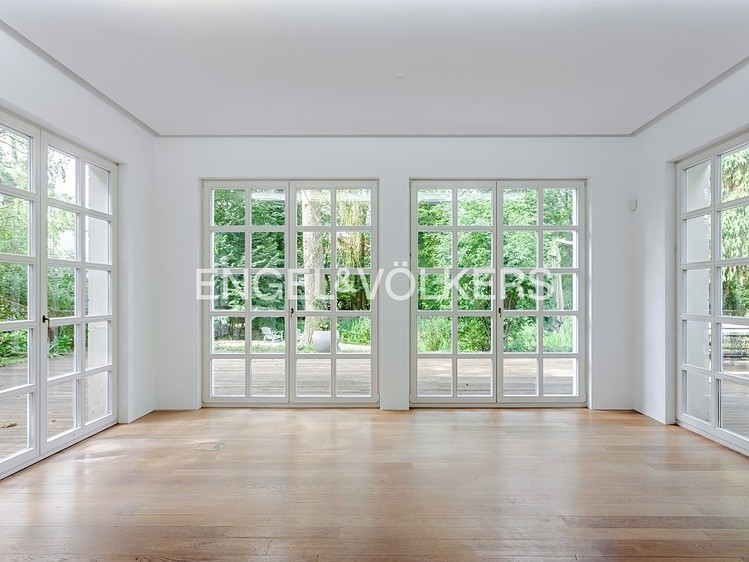 Pronájem vily 325 m², pozemek 6 772 m² - foto 6
