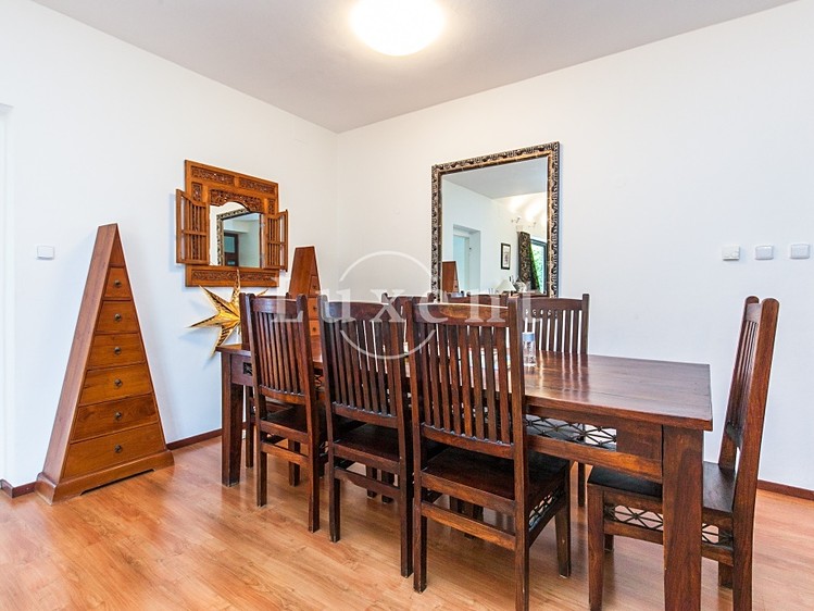 Pronájem rodinného domu 417 m², pozemek 1 180 m² - foto 4