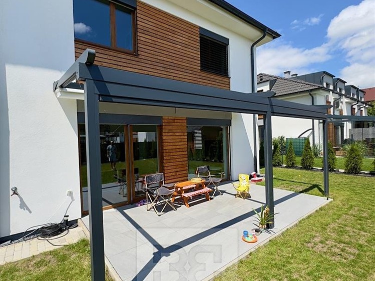 Pronájem rodinného domu 198 m², pozemek 471 m² - foto 3
