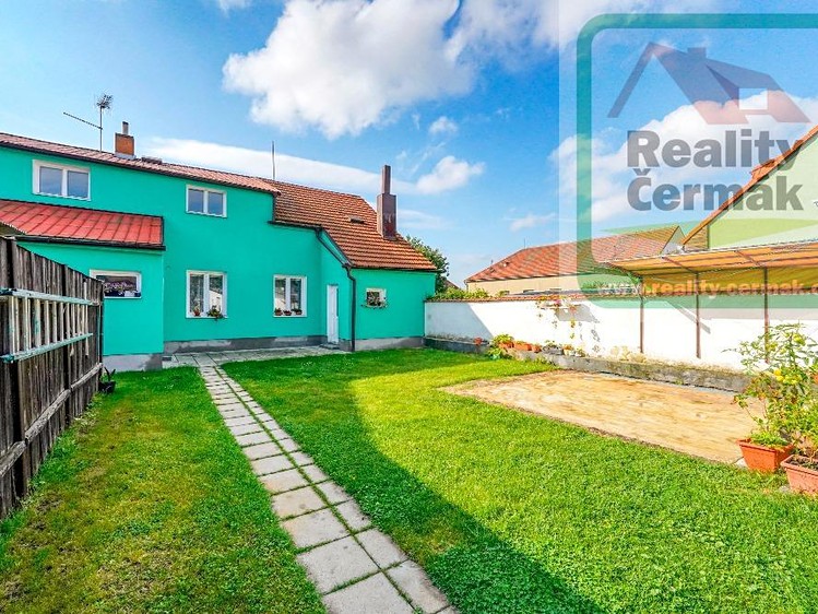 Pronájem rodinného domu 224 m², pozemek 346 m² - foto 2