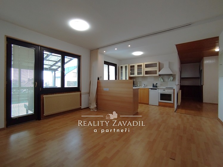 Pronájem  rodinného domu 100 m², pozemek 565 m² - foto 4
