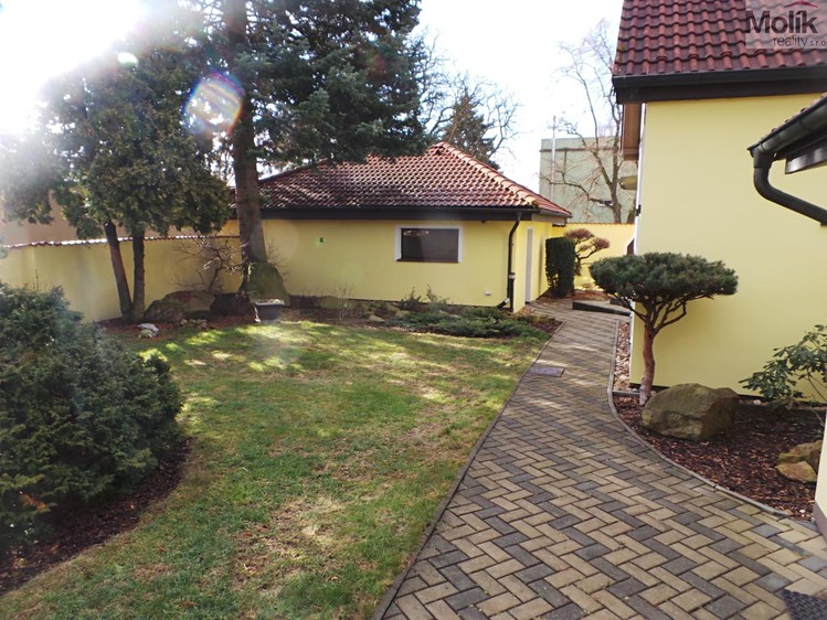 Pronájem rodinného domu 166 m², pozemek 2 318 m² - foto 4