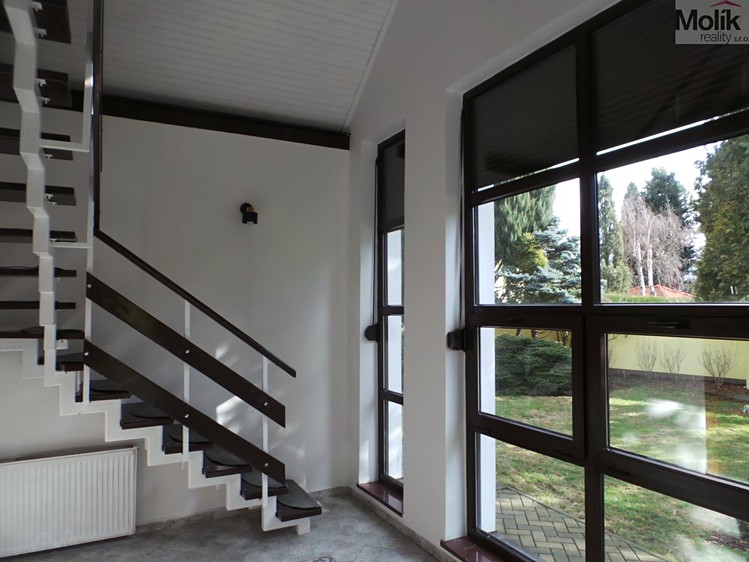Pronájem rodinného domu 166 m², pozemek 2 318 m² - foto 6