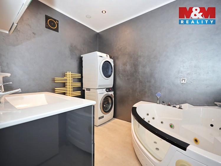 Pronájem rodinného domu 66 m², pozemek 811 m² - foto 4