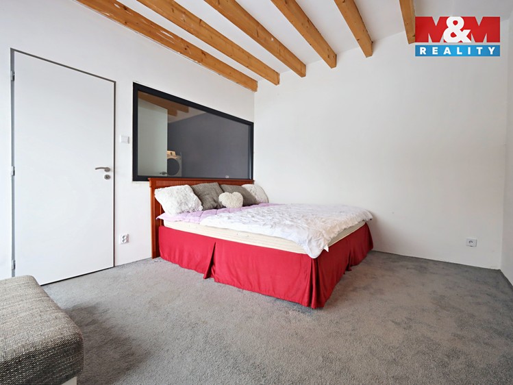 Pronájem rodinného domu 66 m², pozemek 811 m² - foto 7