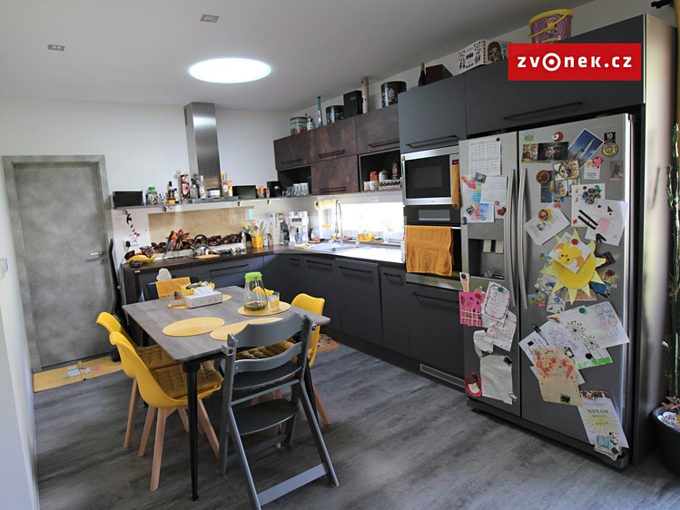 Pronájem rodinného domu 131 m², pozemek 480 m² - foto 4