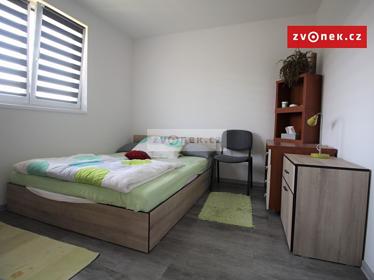Pronájem rodinného domu 131 m², pozemek 480 m² - foto 8