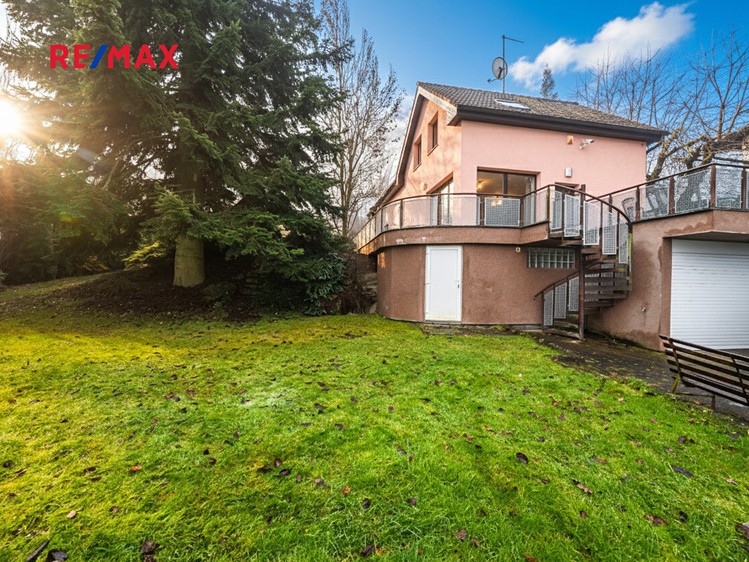 Pronájem  rodinného domu 150 m², pozemek 684 m² - foto 8