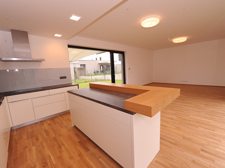 Pronájem  rodinného domu 169 m², pozemek 455 m² - foto 5