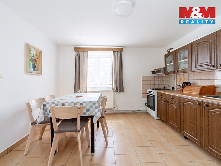 Pronájem rodinného domu 121 m², pozemek 812 m² - foto 2