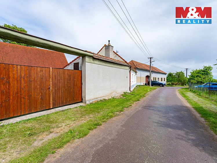 Pronájem rodinného domu 121 m², pozemek 812 m² - foto 5