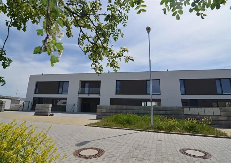 Pronájem rodinného domu 140 m², pozemek 115 m² - foto 3