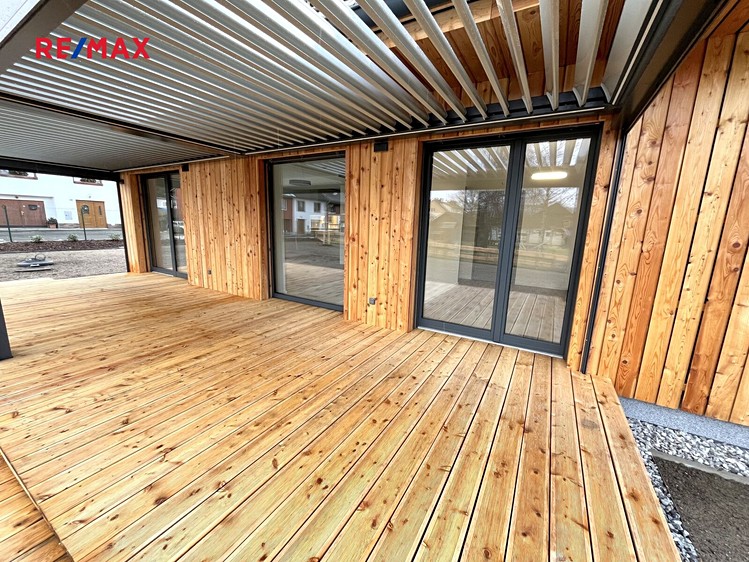Pronájem rodinného domu 134 m², pozemek 900 m² - foto 4