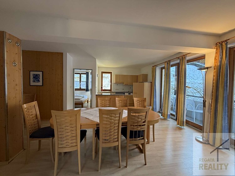 Prodej bytu 4+kk 83 m² (Jednopodlažní) - foto 4